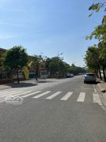 bán nhanh shophouse parcspring, p. bình trưng đông