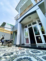 nhà 2 tầng hoàn công đủ - sổ vuông như a4 - 130m2 (6.5 x 20m) - 7.5 tỷ - lh: 