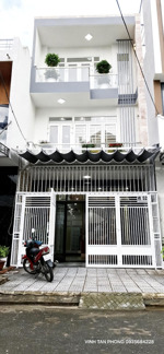 bán nhà 3 tầng đường 5,5m gần biển, chợ phú lộc, điện lực thanh khê, trường fpt, skyline...