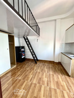 bán nhanh căn 6 tầng,thang máy, 10.8 tỷ. khu vực lê quang đạo, sát ngã tư vạn phúc, hà đông.