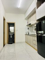 chính chủ gửi bán căn fresca 2 phòng ngủ, đầy đủ nội thất, view hồ bơi thoáng mát