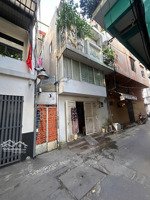 bán nhà hẻm xe hơi vạn kiếp 2 tầng có sân riêng