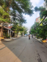 bán nhà bà hom hẻm xe tải 6m, 3 tầng mới đẹp 64m2 công nhận đủ, sổ vuông chỉ hơn 7 tỷ.