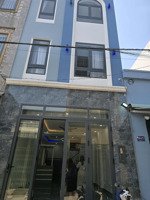 bán nhà mới long trường 1 xẹc cách lã xuân oai 100m. 4 tầng 4 phòng ngủhẻm 6m. giá 5.990 tỷ.