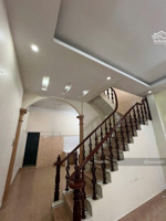 cho thuê nhà nguyên căn nguyễn văn linh 62m-3 tầng- 3 ngủ giá 7.5tr/tháng, gần khu đô thị sài đồng