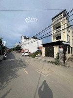 bán đất mặt tiền hẻm 301 vườn lài thông ra sông sài gòn gần cầu sắt