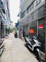 siêu phẩm nhà dòng tiền, 7 tầng thang máy, cầu diễn,phú diễn,sổ đẹp,thoáng trước sau, đầy đủ pccc