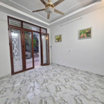 rẻ nhất, phúc thành biên giang hà đông dt:30m2 4 tầng 6mt, cách 10m ra ngõ ô tô tránh nhau.