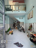 nhà góc(3,9* 12m)đường đinh hoà f13 q8,nhà cách đường chính 30m shriêng hiện hữ ! sát cầu chà và q5