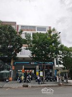 siêu phẩm mặt tiền ngay sân bay, tân bình - 10 x 20m - xd: hầm 7 tầng 35 tỷ về 28,5 tỷ - 1 đời chủ
