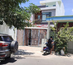 bán nhà 3 tầng đường phùng hưng (16m) tttp nha trang, gần biển, gần chợ.