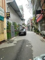 bán nhà giá 5,x tỷ ở gần nhổn - đại học công nghiệp - ô tô đỗ cách 20m ( đỗ cổng nhà ) nhà 4 tầng