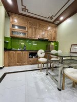 hiếm ! căn hộ tt khu 7,2ha vĩnh phúc-tầng thấp-ban công rộng-2pn-2wc.