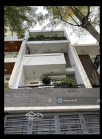 chủ cần bán đặng thùy trâm 4x16m trục kinh doanh sầm uất - thẳng 1 trục vào đại học văn lang 10.6tỷ