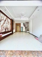 bán nhà vĩnh quỳnh- thanh trì 45m-mt4,8- 6 tầng thang máy ô tô vào nhà kinh doanh giá 8,8 tỷ