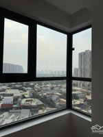 cần bán căn hộ 1pn dlusso quận 2 giá chỉ 4.8 tỷ viêw xem bắn pháo hoa