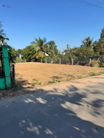 bán gấp 2 nền kề trước tết (5*50m, 100tc) trên đường nhựa 32m, cách trung tâm 2km 570tr