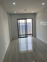 cần cho thuê căn góc tầng 17 view cực đẹp 2pn 2wc giá 7triệu/tháng dọn vào ở ngay