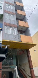 bán khách sạn 6,5 tầng mt nguyễn tất thành ( có thang máy và giấy pccc đầy đủ )