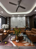 hạ chào 1 tỉ! tòa nhà ở và làm vp cát linh, 50m2, 7 tầng thang máy mới đẹp, mặt tiền 4.2m, 22 tỷ