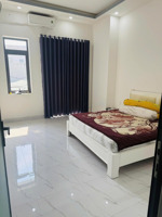 nhà 1 trệt 1 lầu, phước long b, giá 5,8 tỷ.