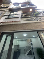 nhà mới 3 tầng| ngang 4,1 x dài 5,53m| hẻm 28 lương văn can f.15 quận 8