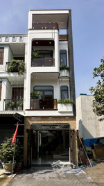 bán nhà 1 trệt 2 lầu full nội thất, gần vincom 550 nhận nhà đón tết, p. bình hòa, thuận an (8151)