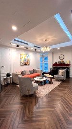 em có căn 2 ngủ -107m2 view công viên và golf toà l5 - tầng trung - giá 13 tỷ 