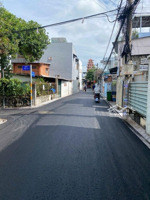 chỉ 8 tỷ hơn có gần 100m2 đất đường phân lô đồng bộ ô tô số 18- nguyễn duy trinh&nguyễn thị định