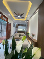 bán nhà phố lụa hà đông dt 31m 5 tầng giá 7.9 tỷ