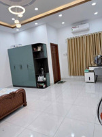 ngay emart2-hxh-nhà đẹp ở ngay-79m2-ngang 5m-3tầng-4pn-4wc-phan huy ích gv-chỉ 8tỷ tl