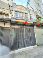 khu xóm đạo q4- hẻm ôtô- 39m2 - 2 tầng đúc- chỉ 6 tỷ nhỉnh