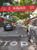 cho thuê gần 600 triệu, b.ank định giá 16 tỷ cần bán trước tết âm lịch 11,5 tỷ, 215m2, 15 phòng ngủ