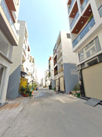 nhà khu phân lô hương lộ 2 nối dài - 300m2 dts - 5 tầng - nội thất cao cấp - đường 8m - oto vào nhà