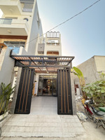 nhà đẹp diện tích rộng full nội thất cao cấp - hẻm xe hơi thông sát bên hà huy giáp quận 12