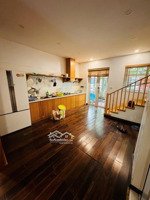 cần tiền bán gấp nhà ecopark 100m2, sổ đỏ cc, đang cho thuê ạ