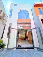 Nhà Trệt Lầu Xây Mới - Hẻm 52 Hùng Vương gần siêu thị Vincom