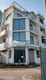 chính chủ giảm 4 tỷ bán nhà flc, đối diện aeon mall, 100m2, căn góc mt 19m