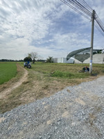 219mv thổ cư gốc đẹp cần bán gấp đất giáp ranh thị trấn đức hoà