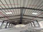 cho thuê xưởng dtsd 10.000m2 rẻ 71n/m2 p. tân uyên, tphcm. bd cũ, bình điện lớn, hoàn công, pccc đủ
