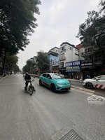 mặt phố lạc long quân, kinh doanh, ô tô tránh nhau