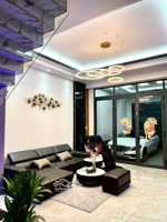 full nội thất !!! cực đẹp ở liền khu tên lửa 5 x 18m 4 tầng - đang có hđ thuê 25tr/ tháng