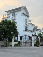 bán biệt thự 14x20m (280m2) chỉ 86,5tỷ, np 5x20 (100m2) chỉ 25,5 tỷ, sg mystery q. 2 lh 