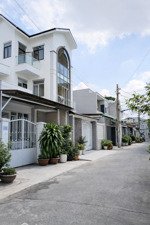 bán nhà hẻm xe hơi, oto phường linh xuân thủ đức gần chợ linh xuân ql1k ql1a phạm văn đồng làng đh