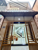 nhà đẹp 4x11m 1lầu đúc (2pn 2wc) hẻm 3m thông. 1/ văn cao. tân phú