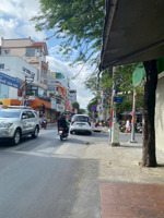 bán lô đất đâm đường cho khách đầu tư . 83m2( 5,2m x 16m)giá 2tỷ380,đường đoàn thị điểm/ phú nhuận