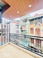 bán nhà hoàng mai - gần hồ đền lừ - ô tô đỗ cổng - lô góc - dt 48m - ở ngay. giá bán 8.75 tỷ