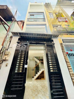 đoàn văn bơ, p.10, q.4 sát mt (1 sẹc) diện tích: 24m (3m 7.3m)