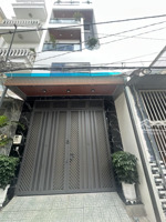 bán nhanh siêu phẩm nhà 56m2- 5tầng - chỉ 6,3 tỷ- full nội thất- ôtô ngủ trong nhà- lâm thị hố-q12