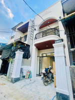 nhà trung tâm ngự bình 2 tầng giá chỉ 2,9x tỷ